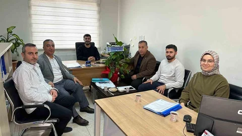 Sağlık-Sen Şırnak'ta Avukatlar Günü Kutladı