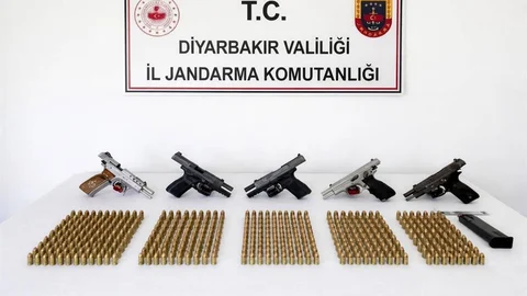 Diyarbakır'da Silah Kaçakçılığı Operasyonu
