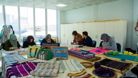 Gölbaşı’nda Atıklar Sanata Dönüşüyor
