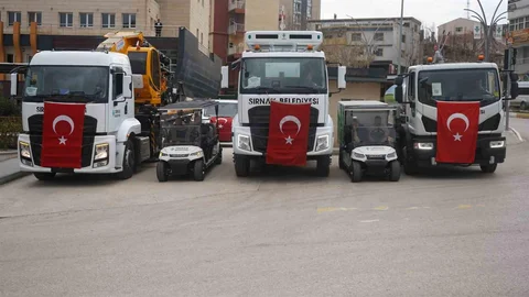 Şırnak Belediyesi Yeni Araçlarla Hizmette Büyüyor