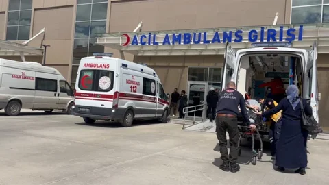 Refahiye'de Trafik Kazası: 6 Yaralı