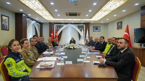 Hakkari'de 397 Suçlu Yakalandı