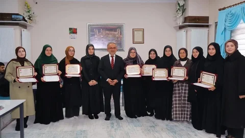 Bayburt'ta Hafızlık Belgeleri Dağıtıldı