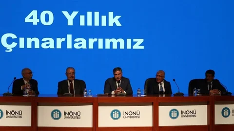 Malatya'da 40 Yıllık Çınarlar Paneli