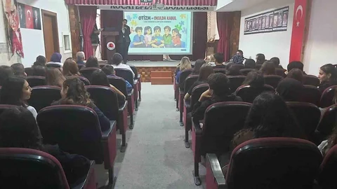 Afyonkarahisar’da Otizm Farkındalığı Semineri
