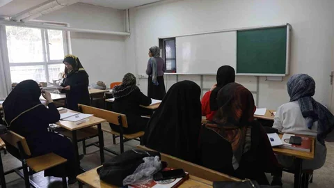 Elazığ'da Okuma Yazma Kurslarına Talep Artıyor