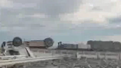 Diyarbakır'da Tır Kazası Yaşandı