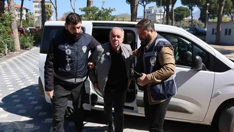 Aydın'da Eski Başkan Adliyeye Sevk Edildi