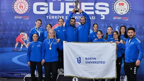 Bartın'da Güreşçilerden 16 Madalya Kazanıldı