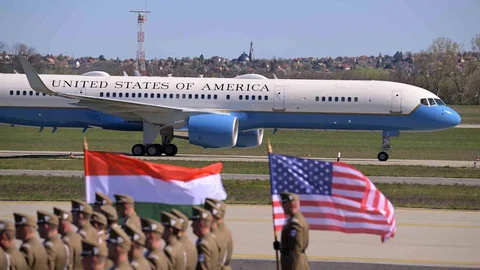 ABD Başkan Yardımcısı Vance Budapeşte'de