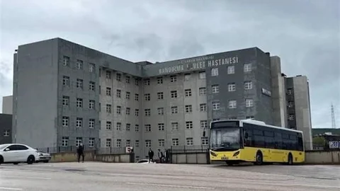 Bandırma'da Taziye Evinde Genç Hayatını Kaybetti