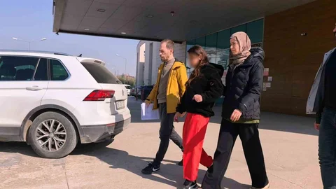 Bursa'da Genç Kızlar Arasında Bıçaklı Kavga