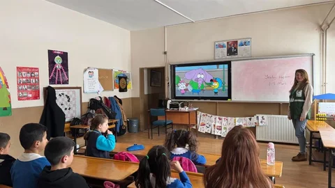 Kars'ta Yeşilay'dan Sağlıklı Yaşam Eğitimi
