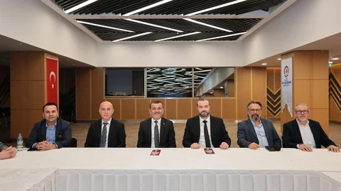 Denizli'de Başkan Çavuşoğlu'ndan Proje Sunumu