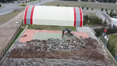 Kayseri'de Yeni Tenis Kortları Yapılıyor