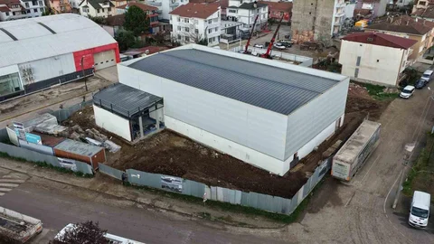 Başiskele'de Yeni Spor Salonu İnşaatı Tamamlanıyor