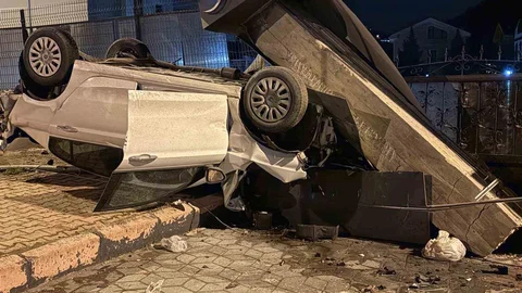 Kayseri'de Takla Atan Araç Kazası
