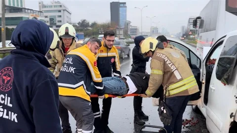 Maltepe'de Trafik Kazası: 1 Yaralı