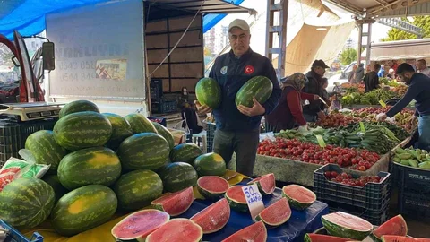 Mersin'de Karpuz Fiyatları Dikkat Çekiyor