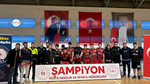 Polis Haftası Futsal Turnuvası Düzce'de Yapıldı