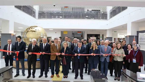 Prof. Dr. Durmuş Günay Kütüphanesi Açıldı