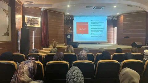 Pursaklar'da Medya Okuryazarlığı Semineri