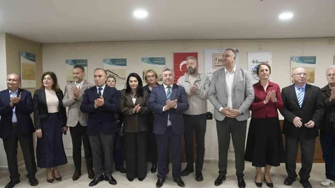 Kartal'da Tarihe Yolculuk Sergisi Açıldı
