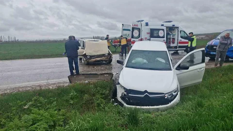 Çorum’da Trafik Kazası: 3 Yaralı