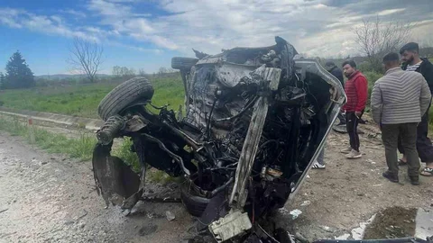 Direksiyon Kontrolü Kaybedildi, Kanalda Kaza