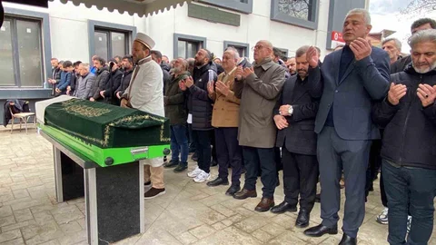 Kocaeli'de İş Kazasında Hayatını Kaybeden Genç Defnedildi