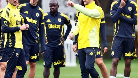 Fenerbahçe Kayserispor Maçına Hazırlanıyor