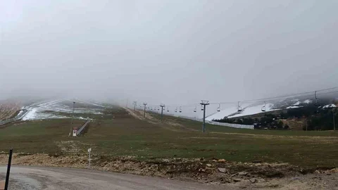 Ladik Akdağ'da Nisan Karı Sürprizi