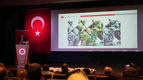 Gaziantep'te Sosyal Medya Eğitimi Verildi