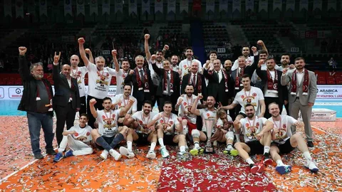 Sungurlu Belediyespor Efeler Ligi'nde Yükseldi