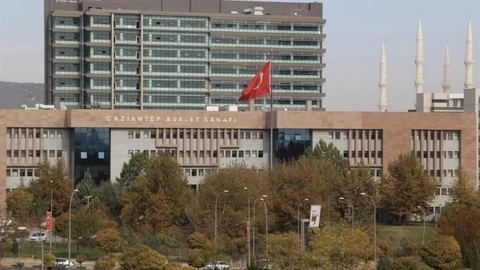 Gaziantep'te Eşine Şiddet Uygulayan Sanık Yargılanıyor