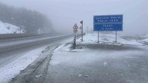 Sivas'ta Kış Yeniden Hissediliyor