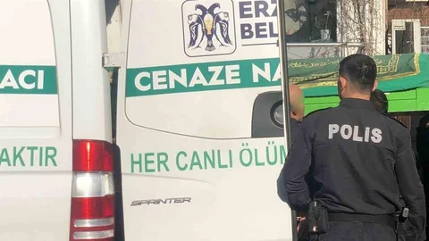Aile Faciası Erzincan'da Defnedilecek