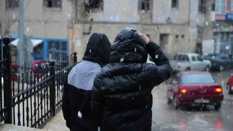 Bayburt'ta Kar Yağışı Etkili Oldu