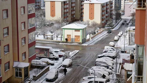 Erzurum'da Kar Yağışı Etkili Oldu