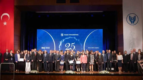 Yaşar Üniversitesi 25. Yılını Kutladı