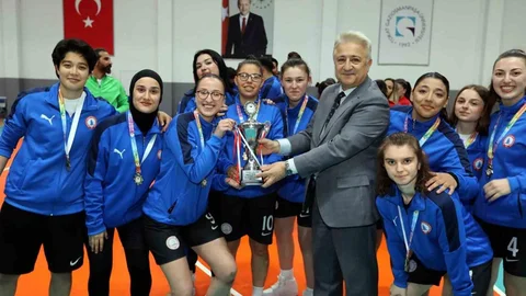 Tokat'ta ÜNİLİG Kupa Töreni Gerçekleşti