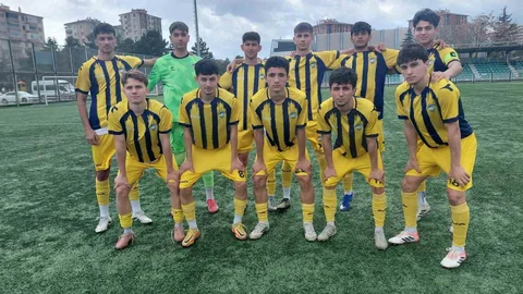 Talas'ta U19 Maçında Galip Geldi