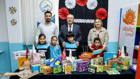 Özel Eğitim Öğrencilerine Malzeme Desteği Verildi