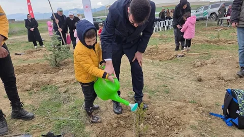 Sandıklı’da Orman Etkinliği Gerçekleşti