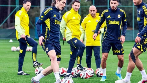 Fenerbahçe Kayserispor Maçına Hazırlanıyor