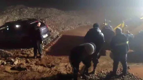 Şırnak'ta Fırtına Ağılı Yıktı