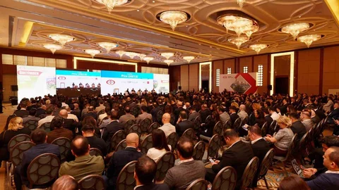 Erdemir Bursa’da Sektör Temsilcileriyle Buluştu