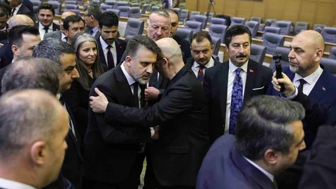 Bursa'da Yeni Başkanvekili Belirlendi