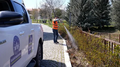 Elazığ'da Haşere İle Mücadele Devam Ediyor