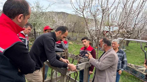 Kağızman'da Meyvecilik Eğitimi Devam Ediyor
